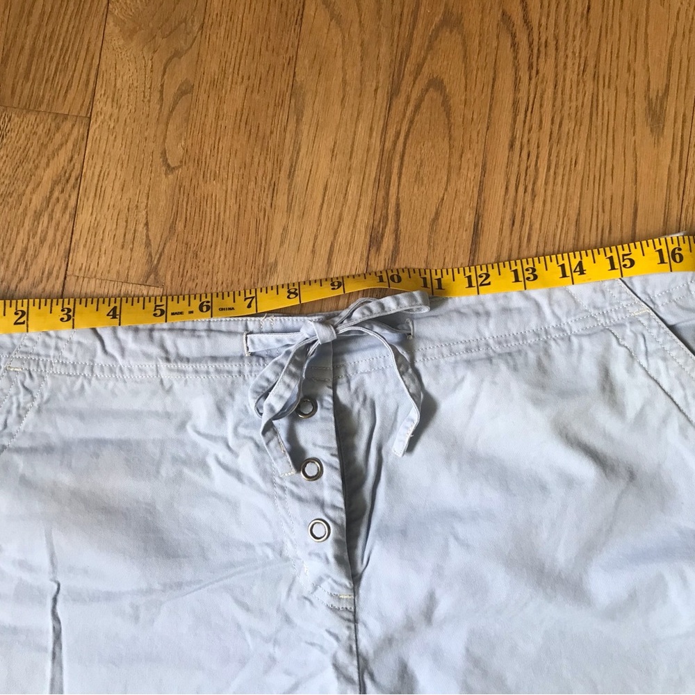 Light blue J.Jill shorts with cream stitching in EUC - Picture 6 of 9